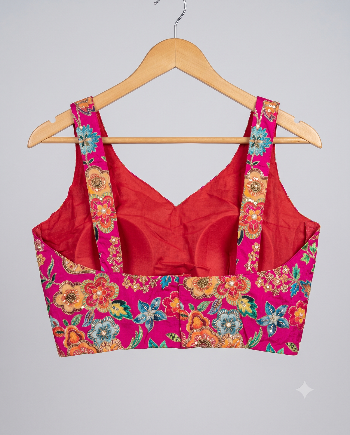 Fancy Position Print Sleeveless Ready to Wear Blouse