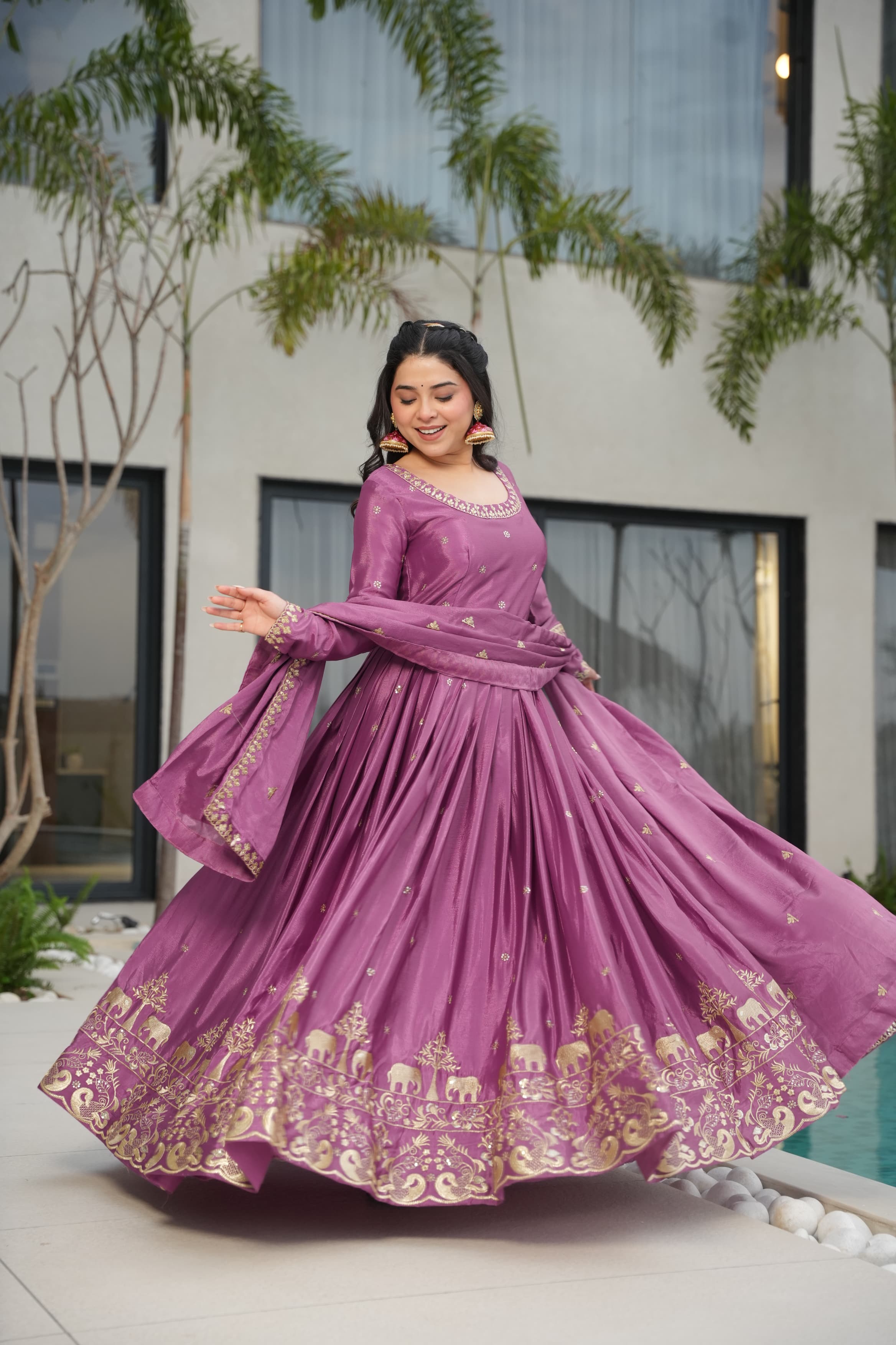 REMIUM DESIGNER READYMADE GOWN