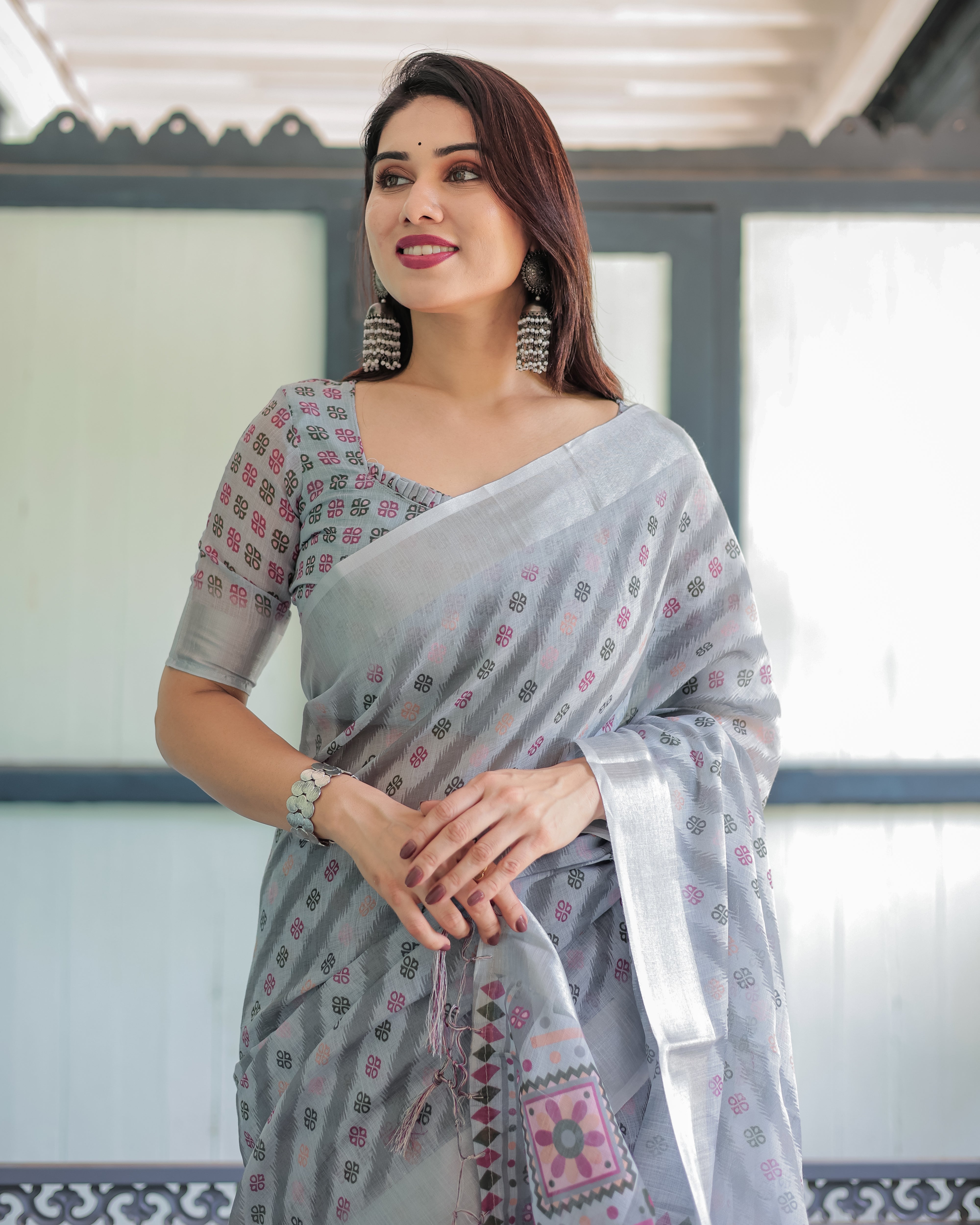 Grey Pastel Geometric & Floral Print Pure Cotton Linen Saree with Blouse and Tassels LINEN H 141150