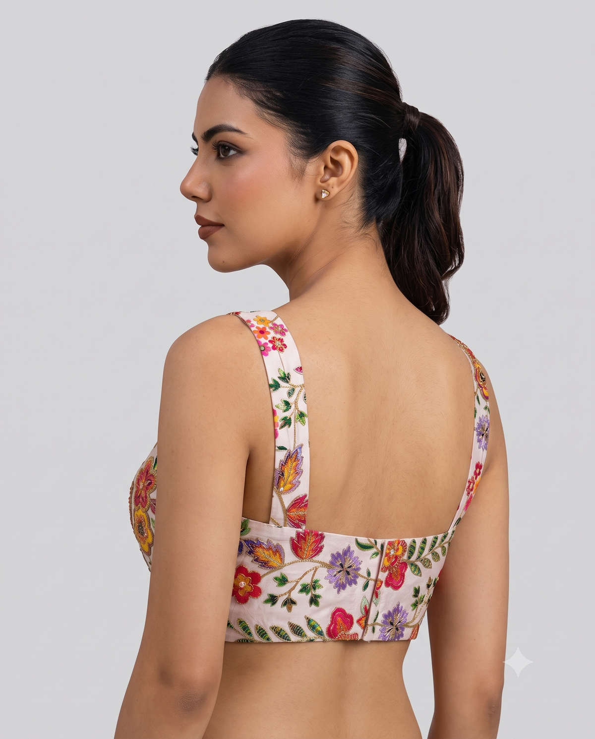 Royal Position Print Sleeveless Designer Blouse