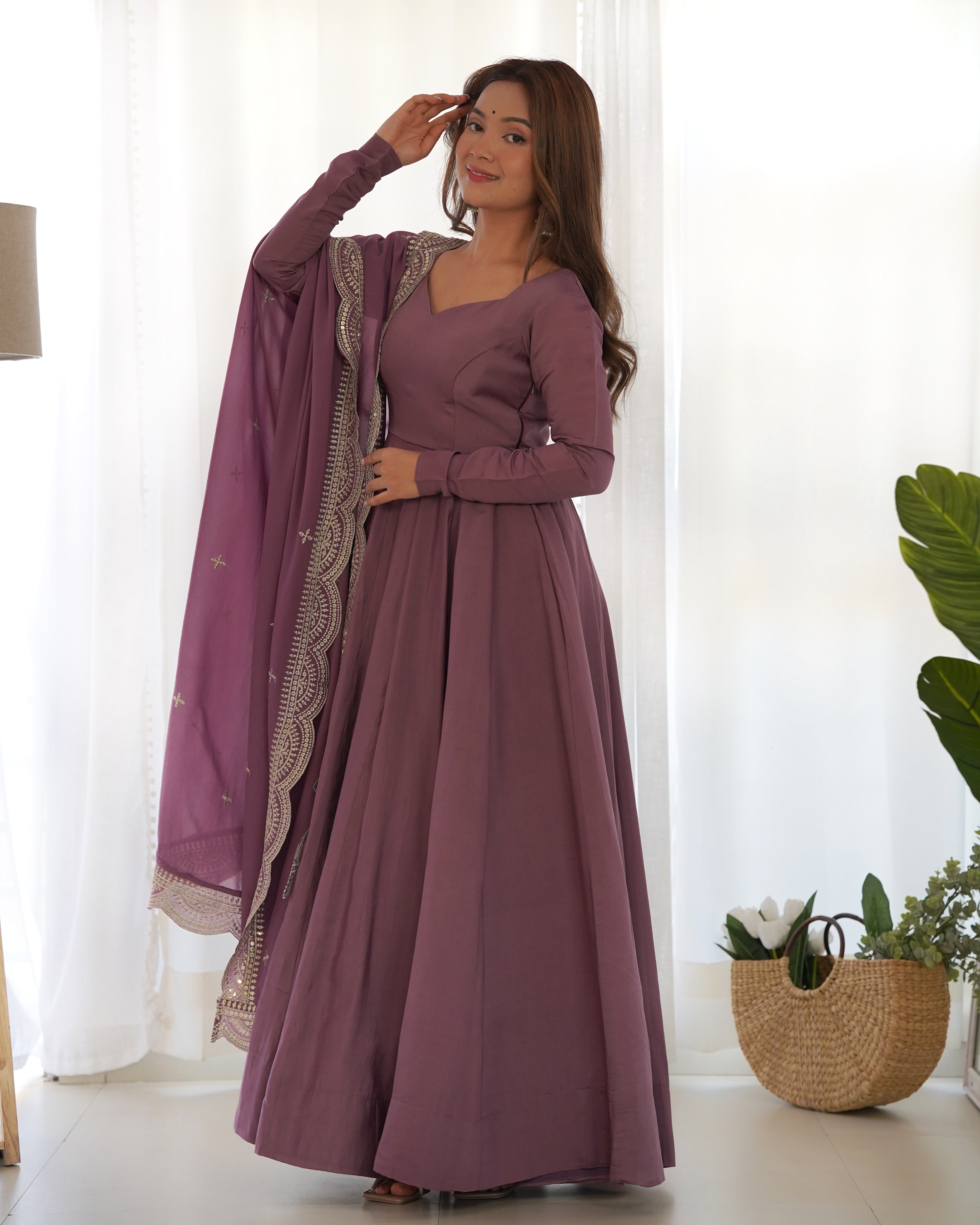 PRESENTING NEW PREMIUM QUALITY PURE ROMANSILK CHANDERI FABRIC FULLY FLAIR ANARKALI,WITH DUPPTA SET,PENT READY TO WEAR