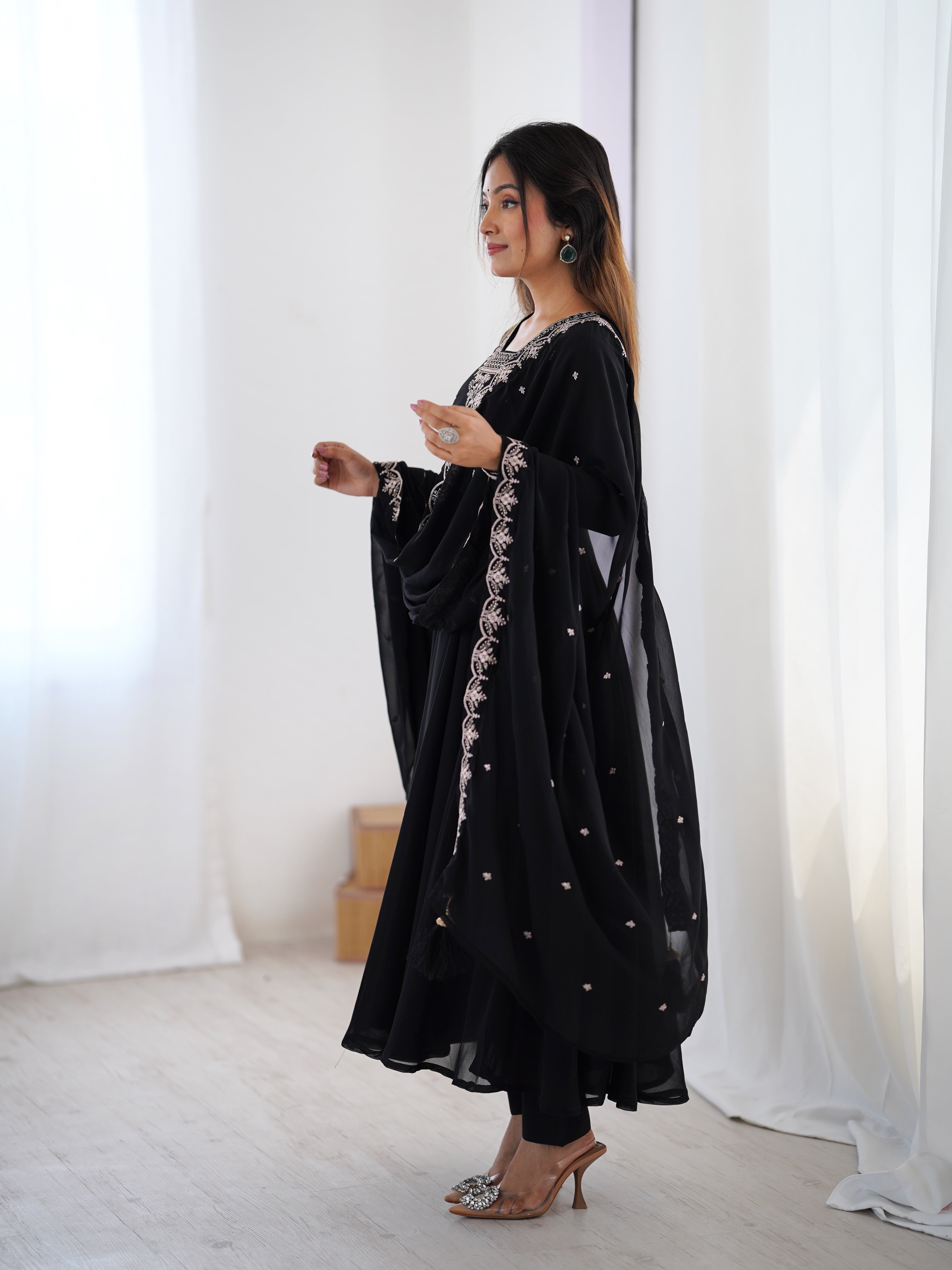 PURE SOFT FOX GEORGETTE FABRIC FULLY FLAIR ANARKALI,WITH DUPPTA SET,PENT READY TO WEAR