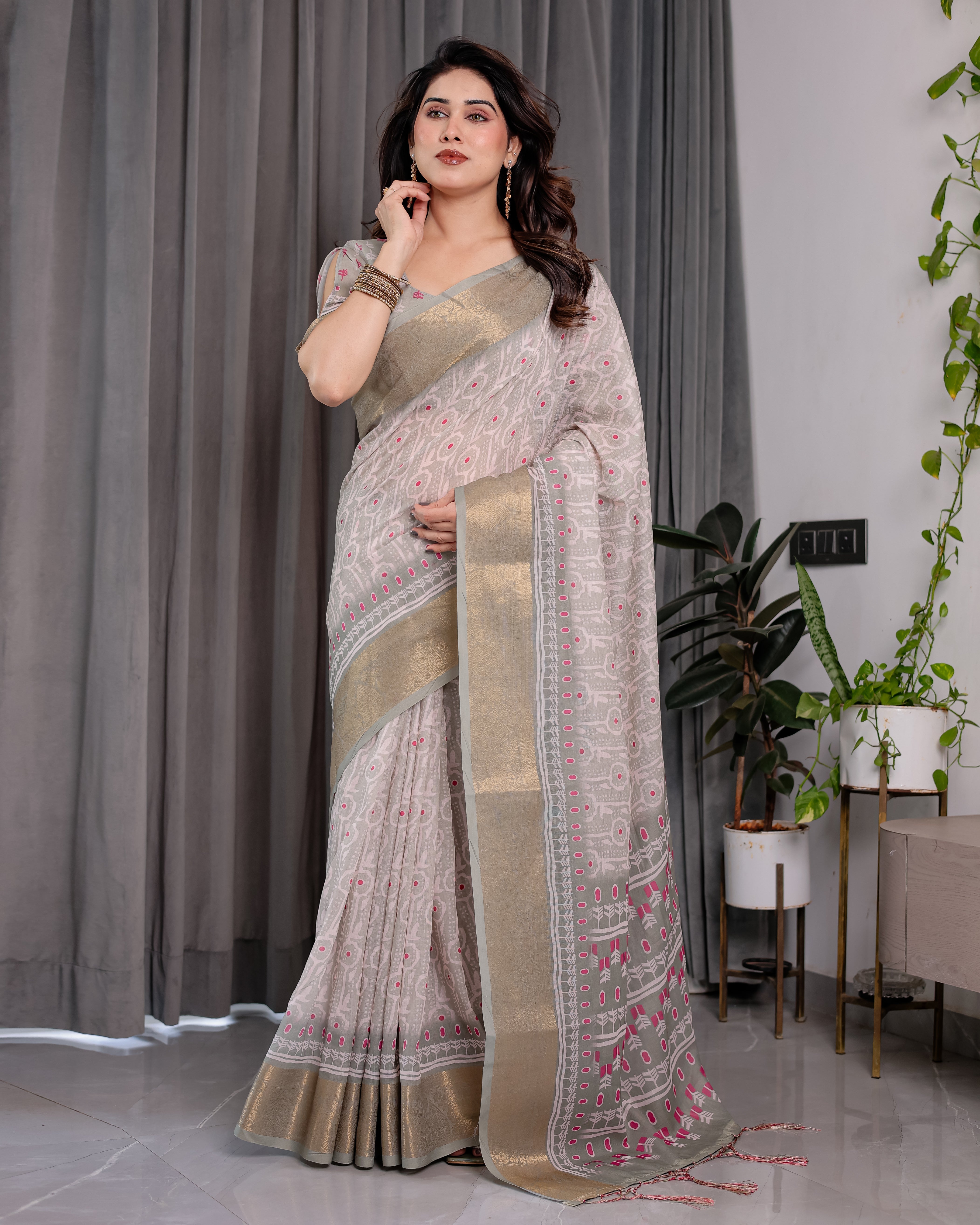 Crimson Pink & Teal Floral Handloom Linen Saree with Zari Border & Tassel Finish | 5.5m Saree + 0.8m Blouse