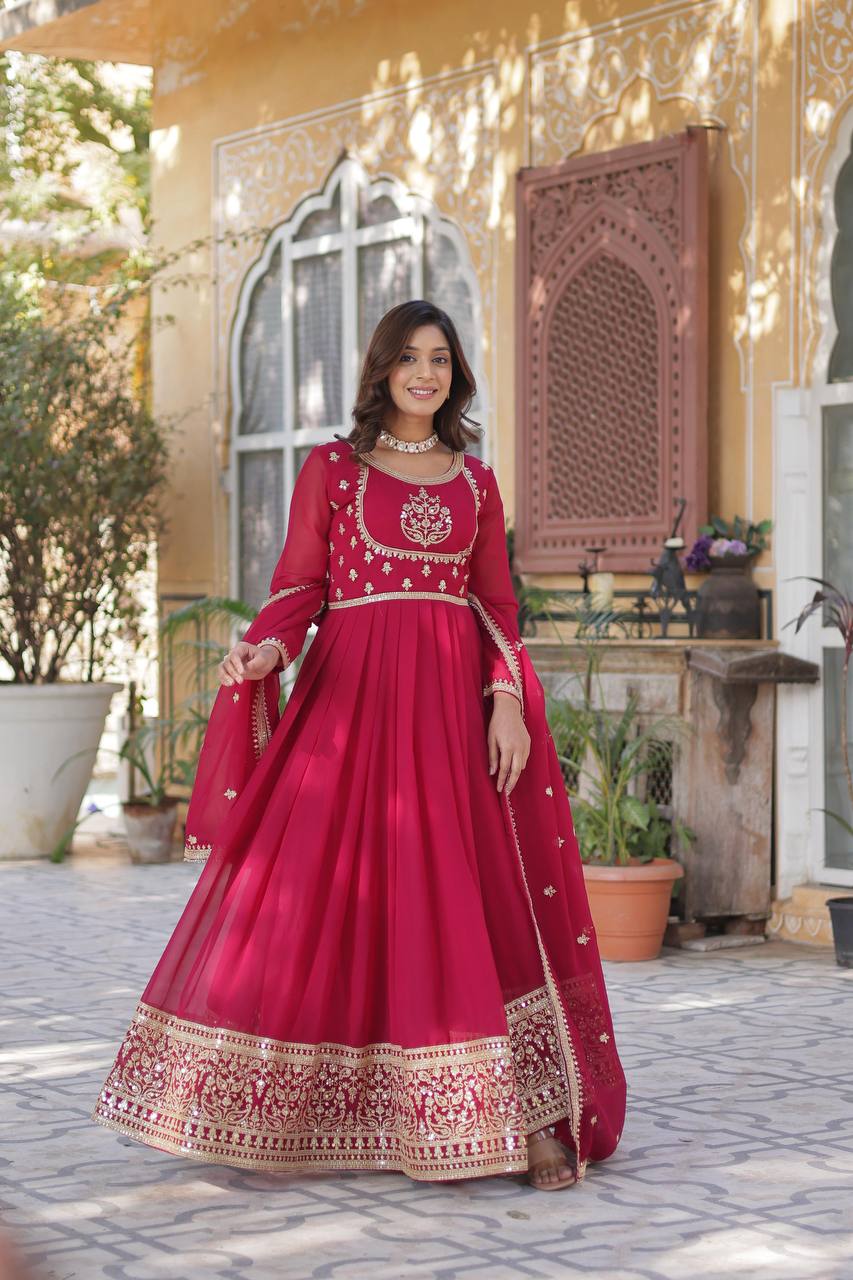 "Gracefully Embellished Kurta with Royal Threadwork Elegance"