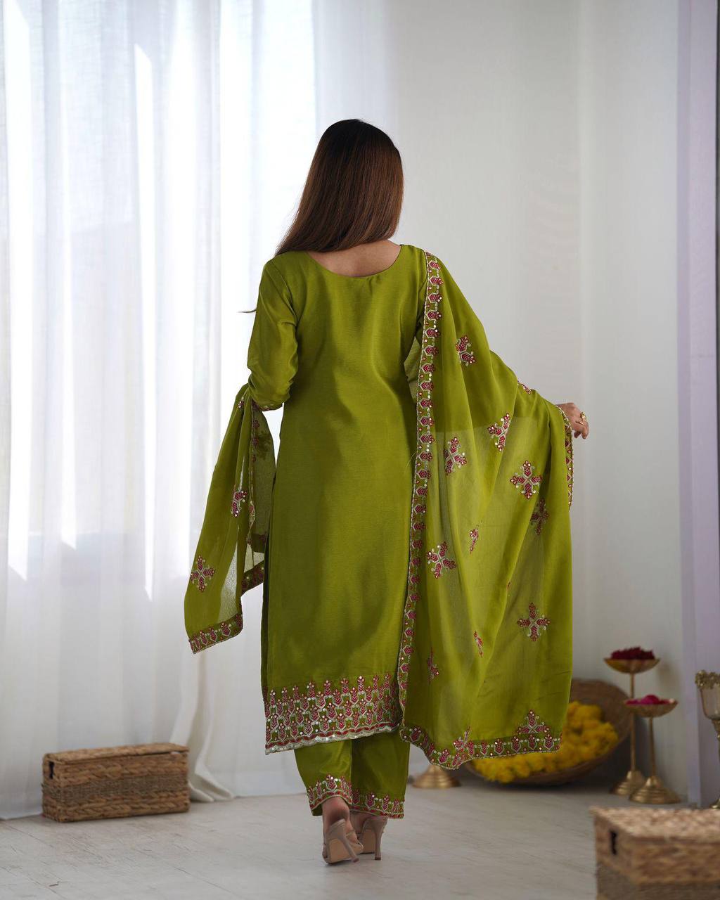 Presenting &nbsp;New Real Modeling Designer Party Wear Look Top-Bottom and Dupatta With Heavy Embroidery Work
