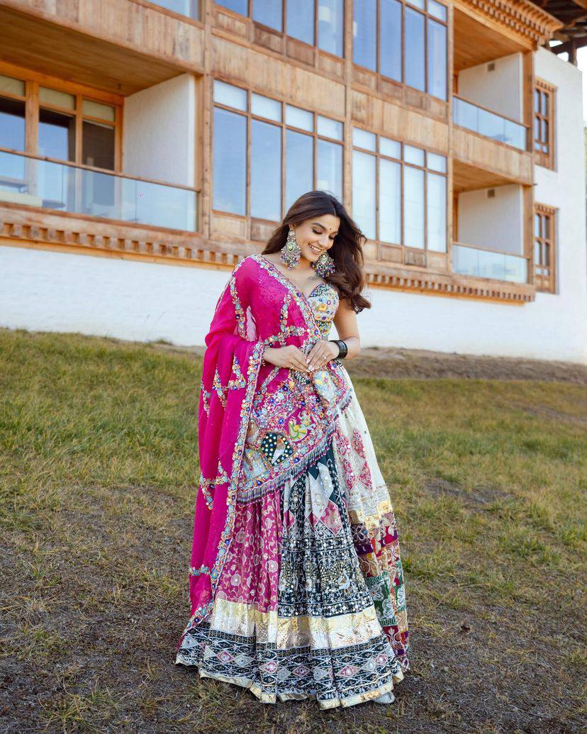 NEW DESIGNER PRINTED LAHENGA CHOLI