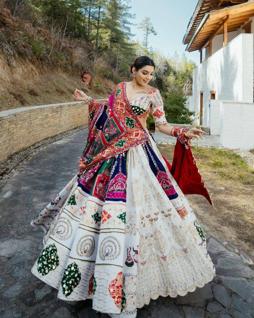NEW DESIGNER PRINTED LAHENGA CHOLI