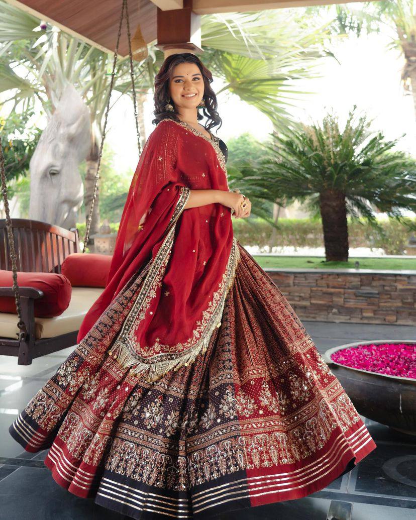 NEW DESIGNER NAVRATRI SPECIAL PRINTED LAHENGA CHOLI