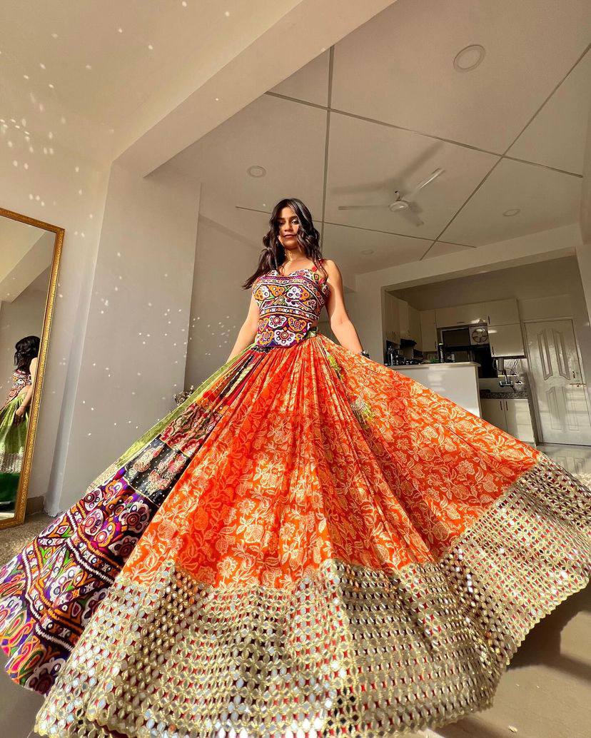 NEW DESIGNER PRINTED LAHENGA CHOLI