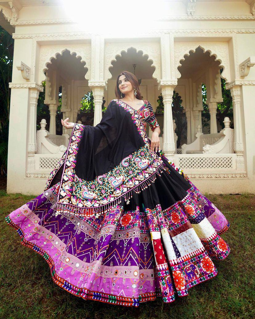 NEW NAVRATRI SPECIAL DESIGNER PRINTED LAHENGA CHOLI