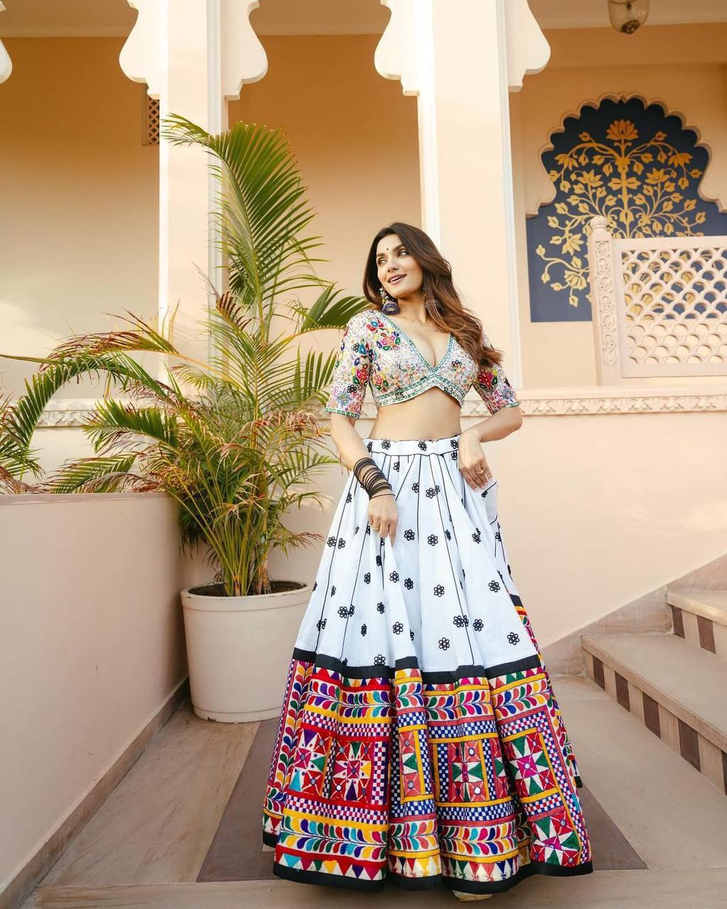 NEW NAVRATRI SPECIAL DESIGNER PRINTED &amp; *EMBROIDERIED* LAHENGA CHOLI