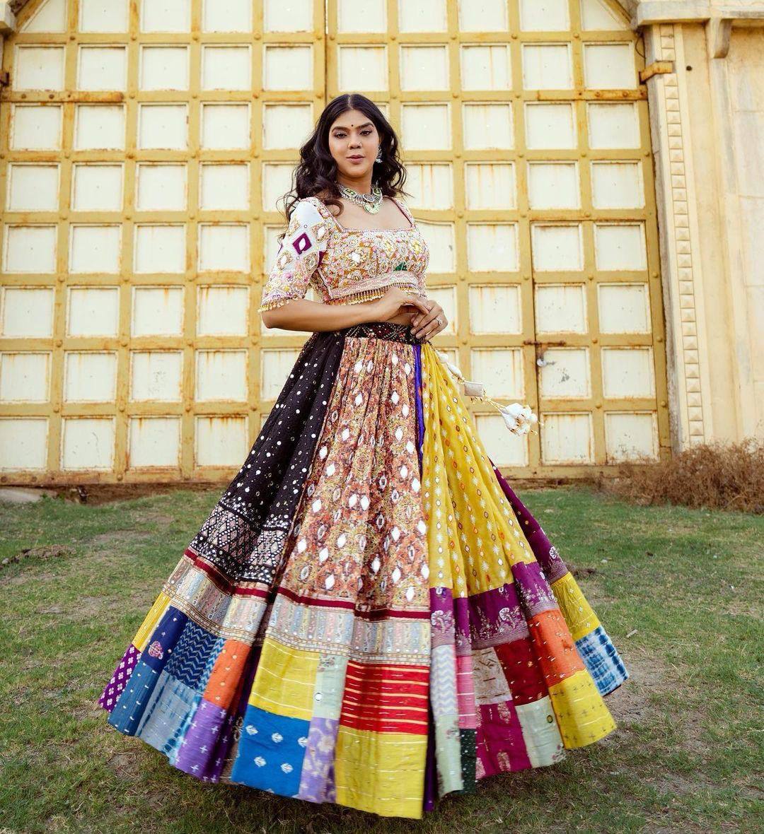 NEW NAVRATRI SPECIAL DESIGNER PRINTED LAHENGA CHOLI