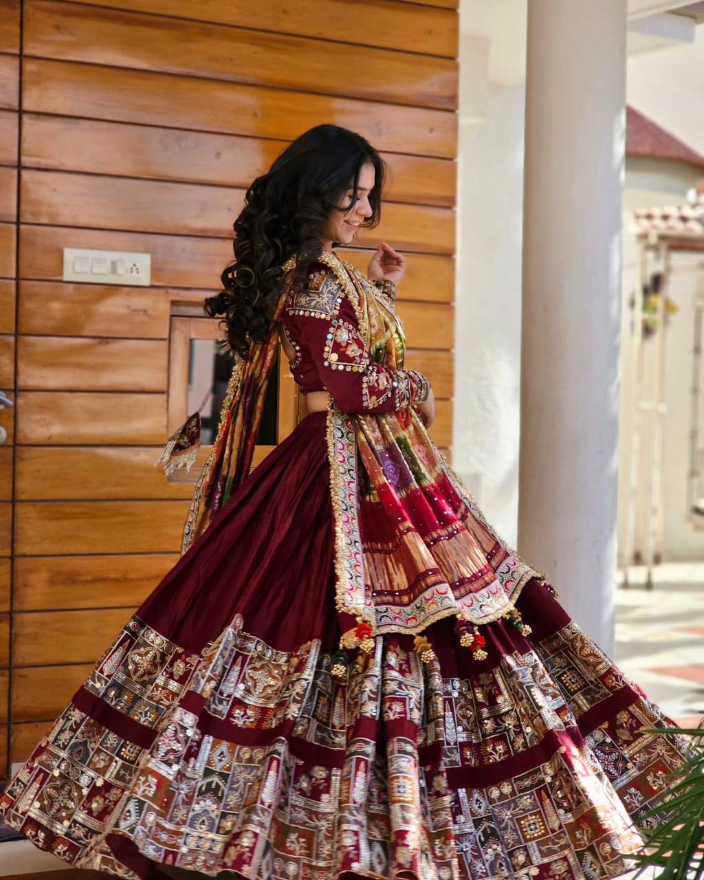 NEW NAVRATRI SPECIAL DESIGNER PRINTED LAHENGA CHOLI