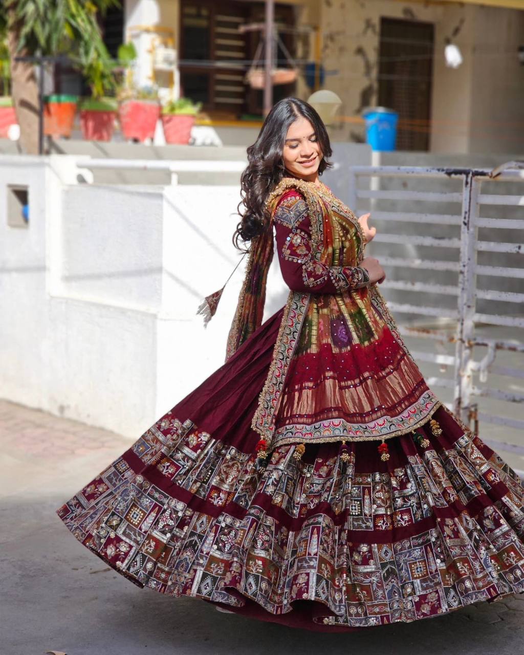 NEW NAVRATRI SPECIAL DESIGNER PRINTED LAHENGA CHOLI