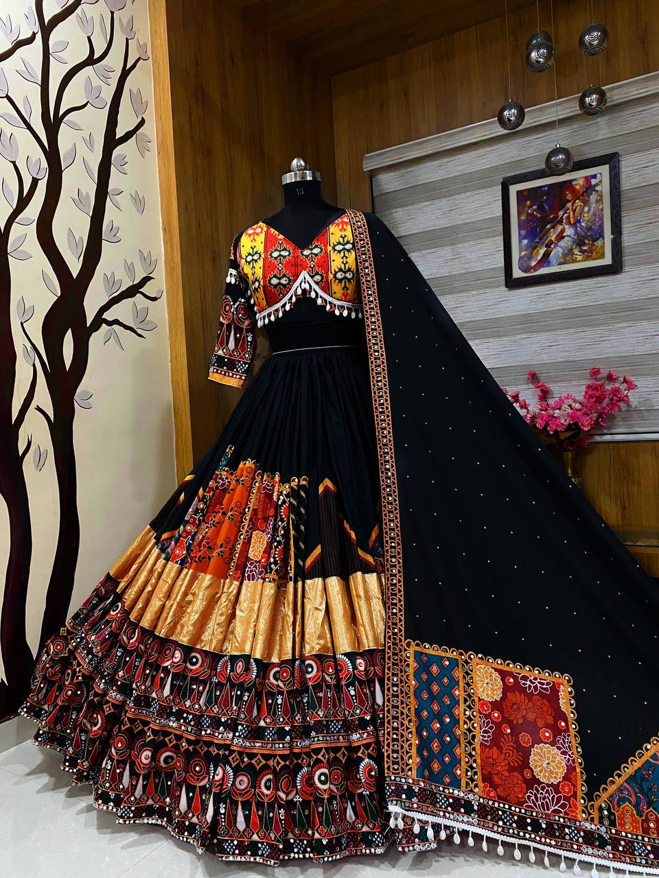 NEW NAVRATRI SPECIAL DESIGNER PRINTED LAHENGA CHOLI