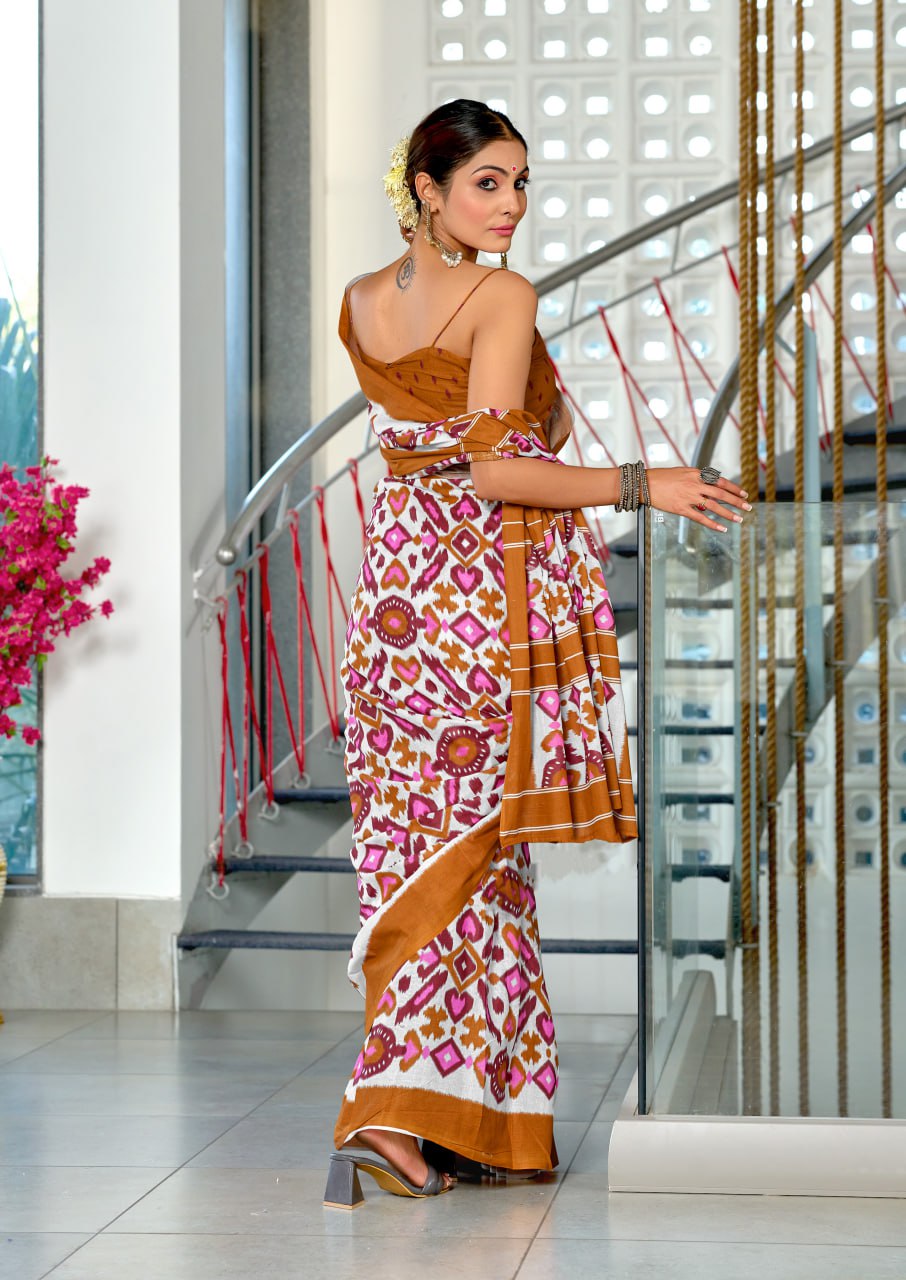 New Demanding Design Lunching