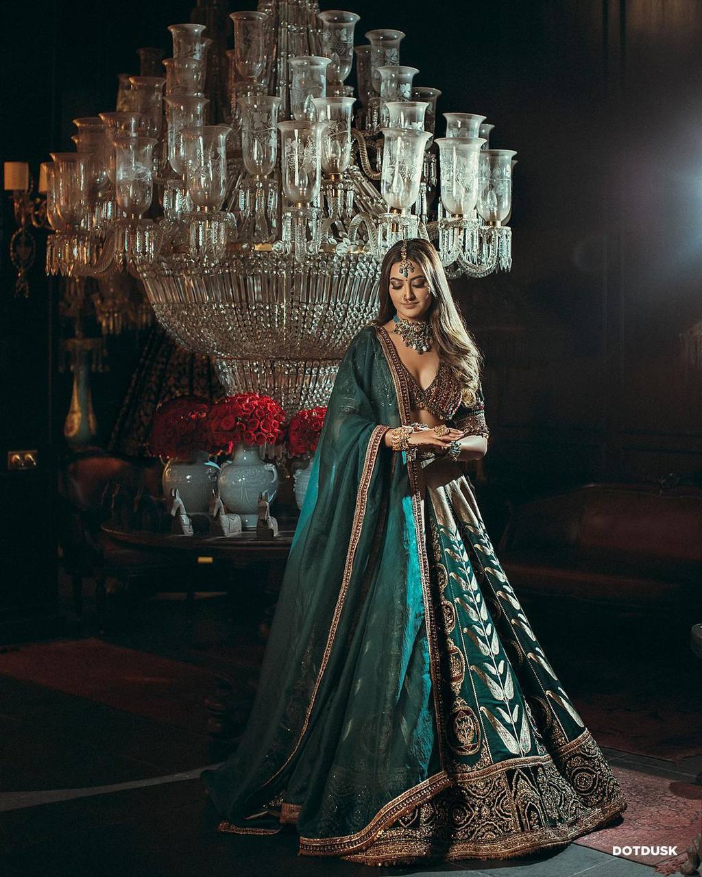 The spotlight with this beautiful lehenga set