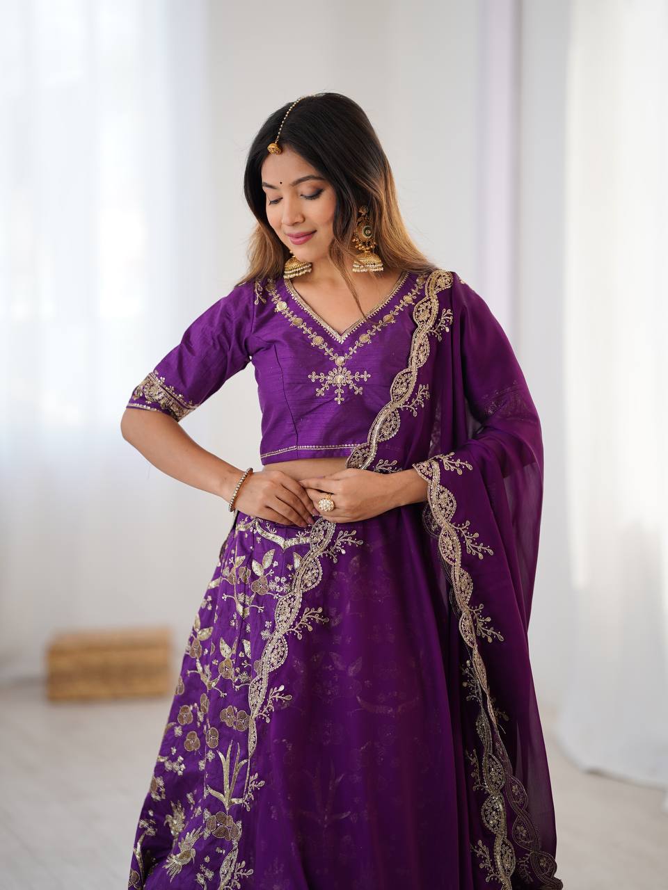 Slay wedding vibes with elegance poise in our dreamy purple fit