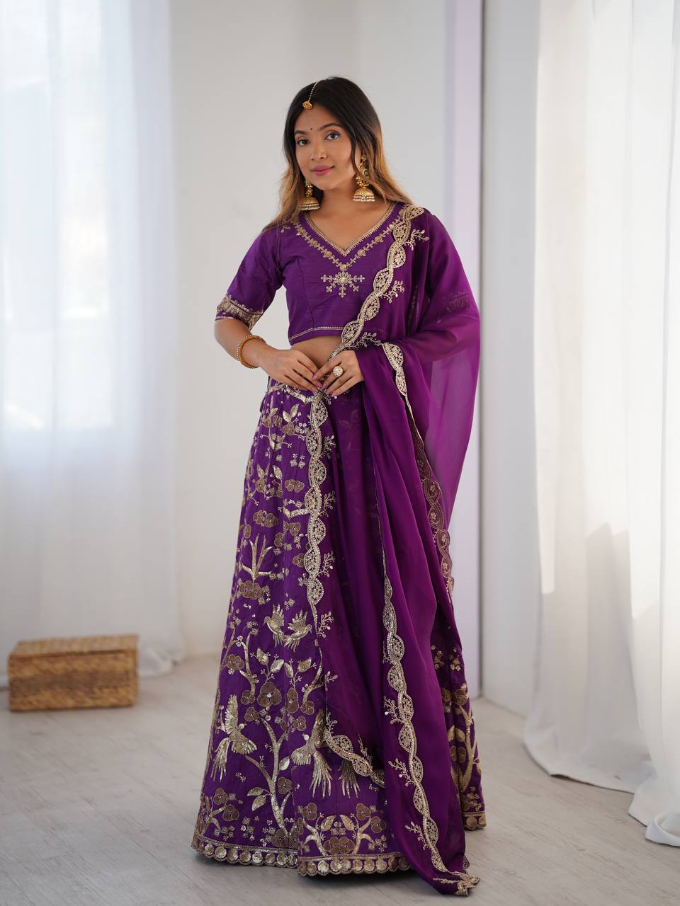 Slay wedding vibes with elegance poise in our dreamy purple fit