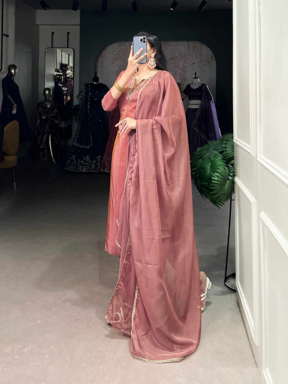This kurta set isn’t just an outfit