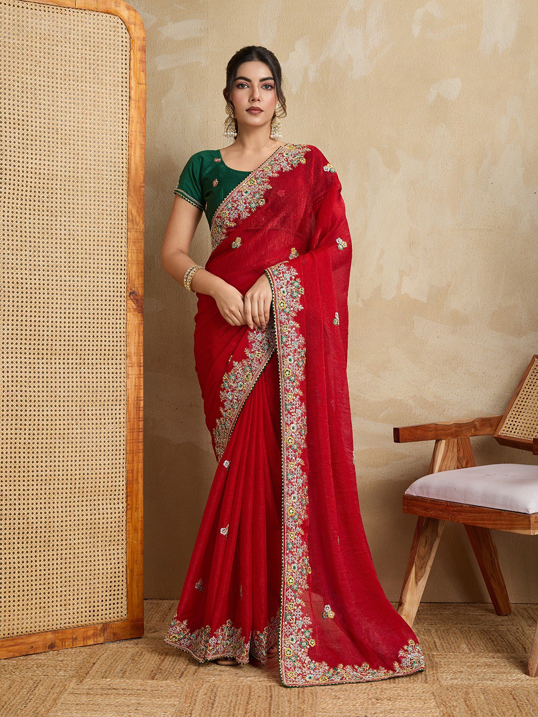 Elegant Fendy Chiffon Silk Embroidered Saree with C-Pallu