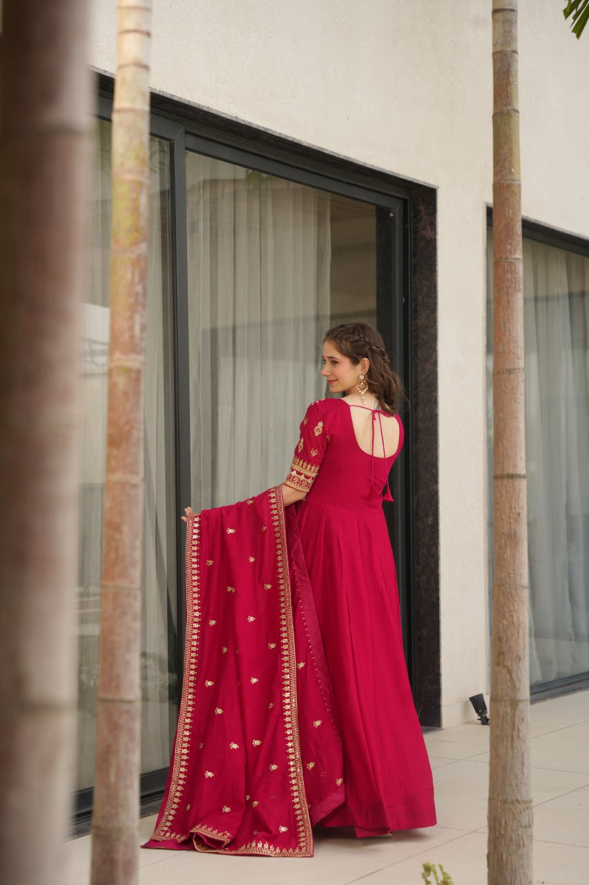 PREMIUM READYMADE GOWN COLLECTIONS