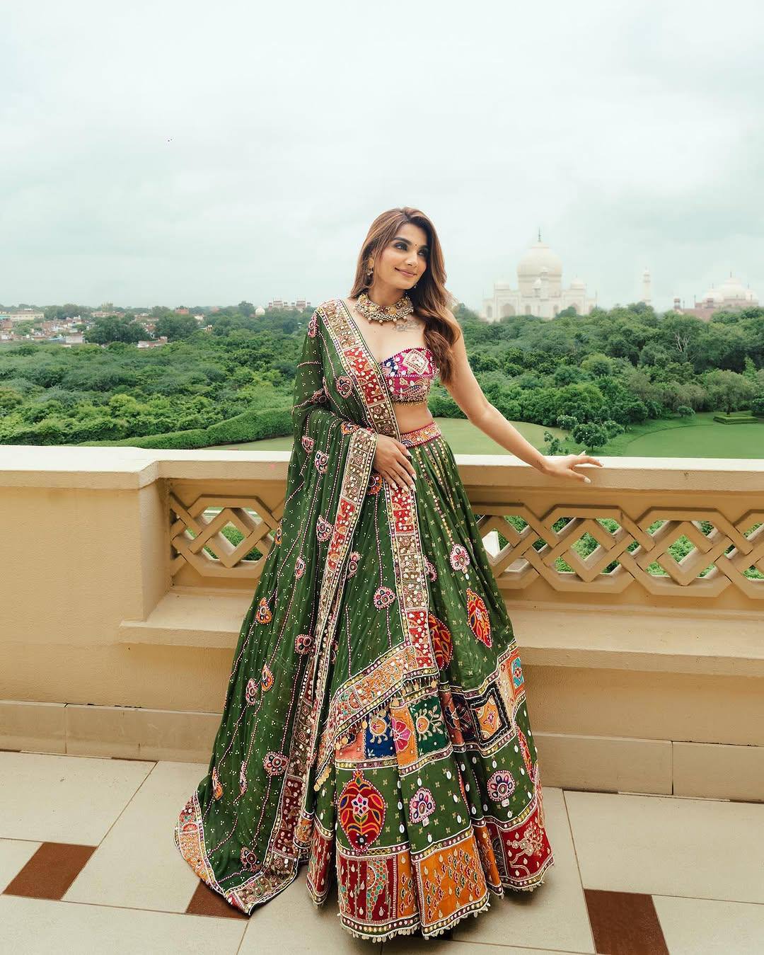 Aaru Creation Presenting Taj Garden Mirrorwork Bandhani Lehenga Set