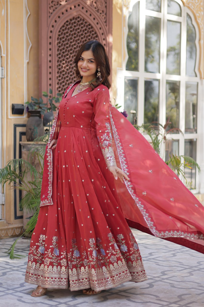 PREMIUM READYMADE GOWN WITH DUPATTA SET