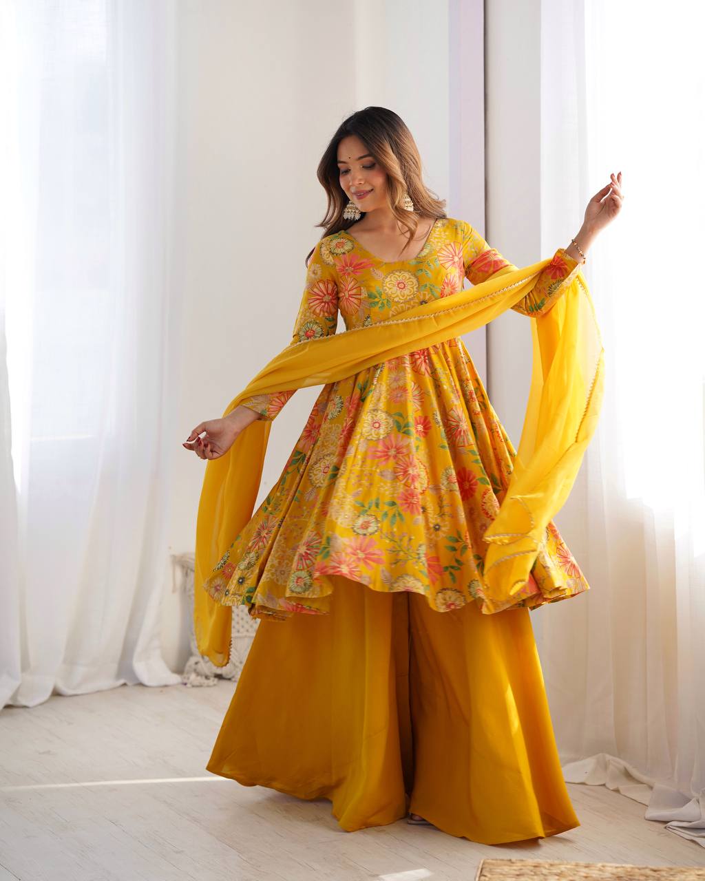 PRINT FABRIC FULLY FLAIR KEDIYA STYLE KURTA,WITH DUPPTA SET,PALAZZO